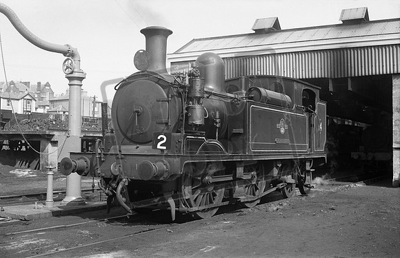 W14 1950s Ryde shed