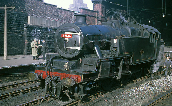 42616 1967-03 Birkenhead Woodside
