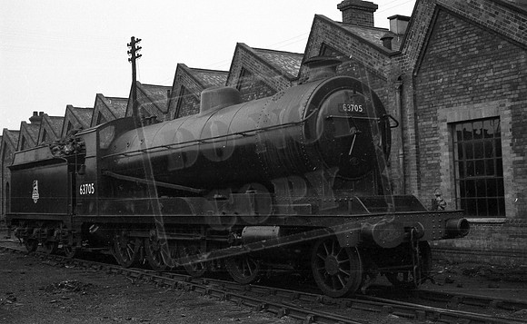 63705 1955-05-08 Staveley shed ex-works-ROneg-1901-205-176