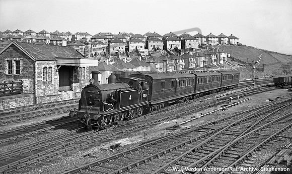 30036 1951-04 St Budeux Victoria Road