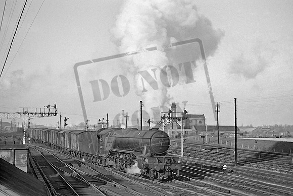 60831 1963-11-09 York North Yard
