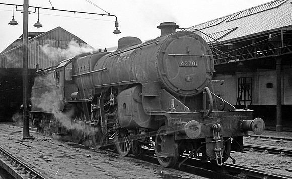42701 1960s Trafford Park shed