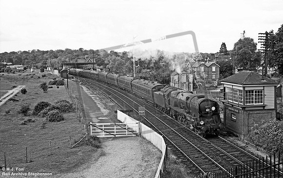 35023 1962-06-23 Lyndhurst Road