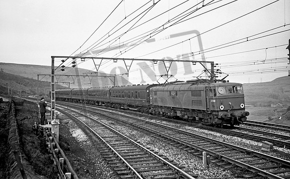 27002 1964-04-18 Crowden