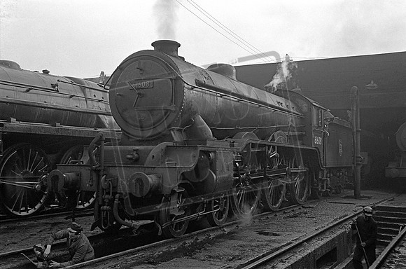 61608 1957 Stratford