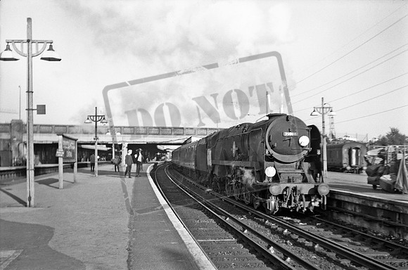 35008 1966-11-24 Southampton Central