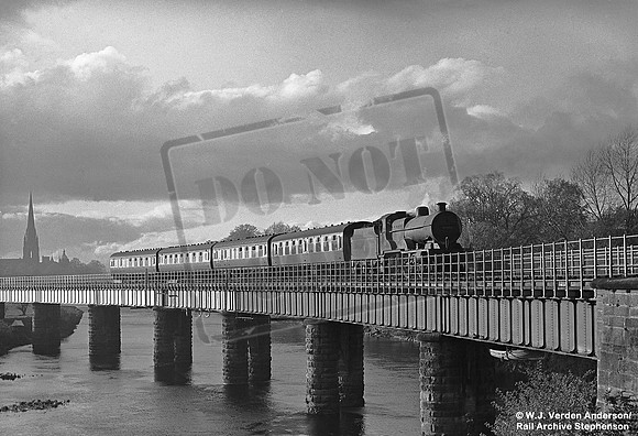 40938 1956-05 Perth