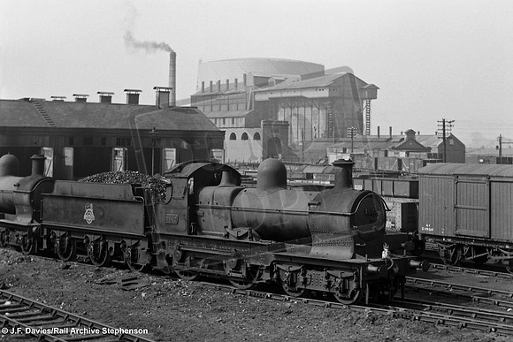 9012 1956-04-22 Swindon