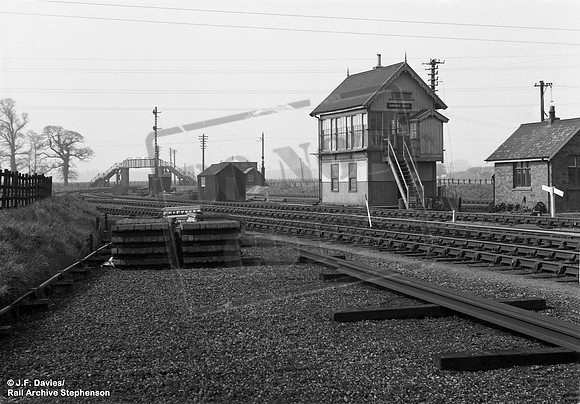 Signal box 1959-04-04 Bourne West M&GN