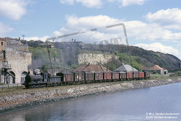 65323 1963-04 Charlestown