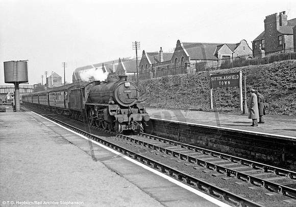 61209 1950s Sutton in Ashfield Town