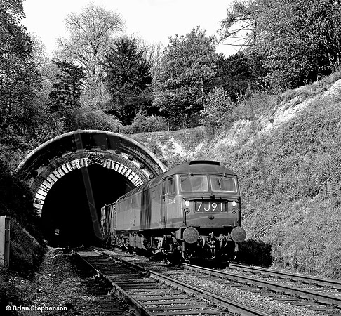 D1566 1967-05-06 Audley End Tunnel