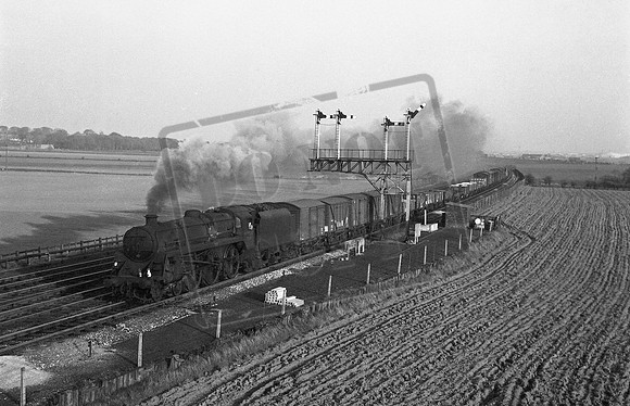 73141 1966-04-28 Winwick Jcn