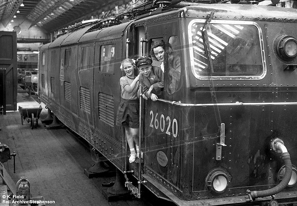 26020 1953-07 Gorton Works