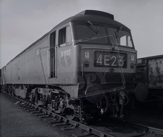D1527 1963-07  Ferme Park