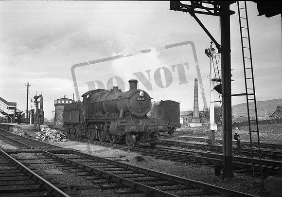 6371 1950s Welshpool-ROneg-1404-106