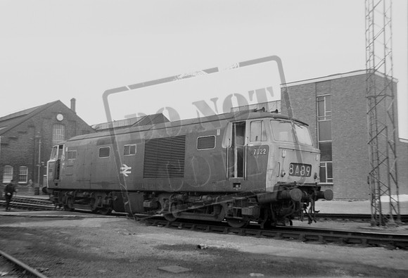 D7022 1974-05-05 Old Oak Common