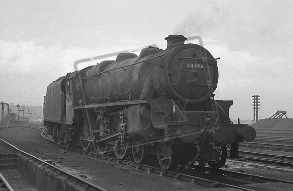 44696 1961-10-29 Farnley Junction