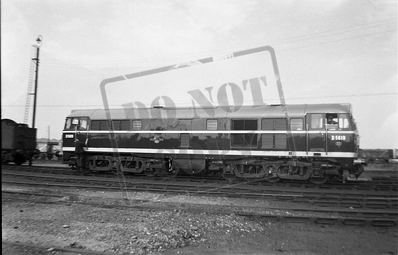 D5619 1960s-ROneg-1405-118