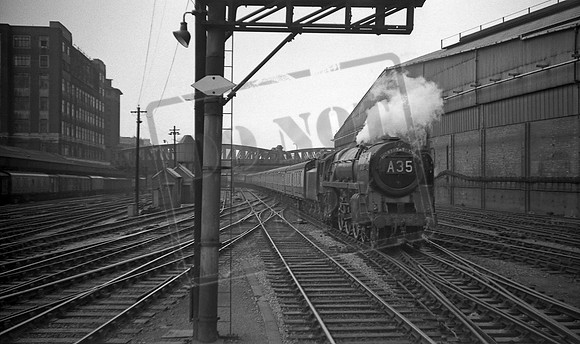 70019 1960c Paddington