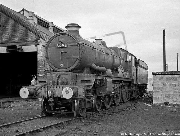 5091 1961-08-10 Carmarthen shed