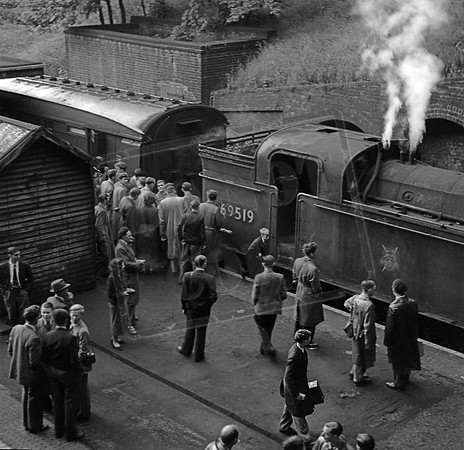 69519 1954-07-03 Highgate
