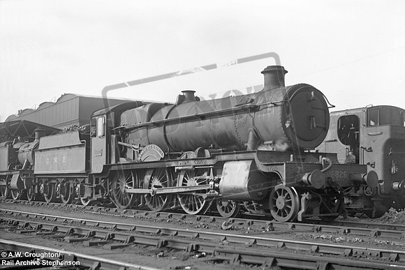 6826 1946 Old Oak Common