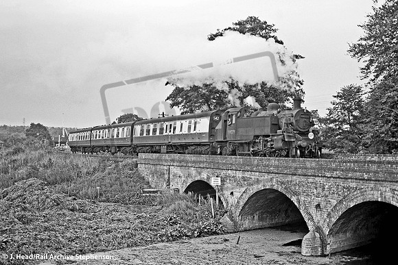 84029 1959-09-26 near Chilham