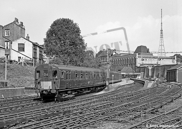 EMU 5122 1965-08-31 Crystal Palace