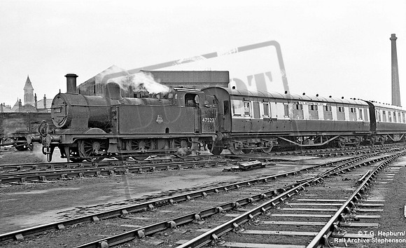 47523 1955-05-08 Crewe Works Stone Yard Bank