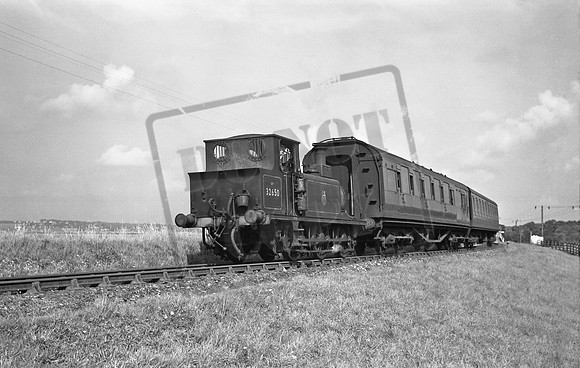 32650 1960-09-24 North Hayling