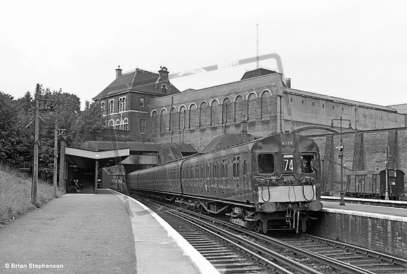 EMU 4378 1962 Crystal Palace