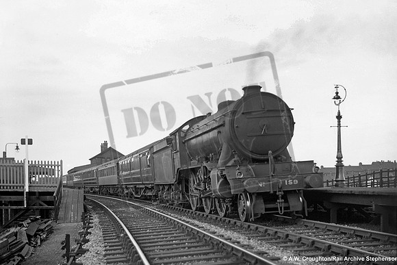 159 1935-08 Mansfield Central
