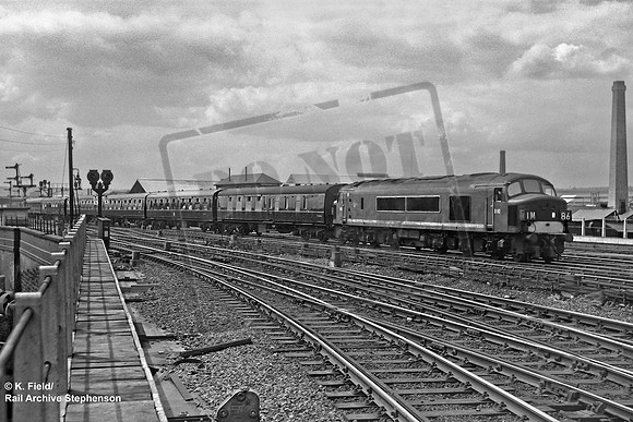 D82 1960s Leeds City Wellington