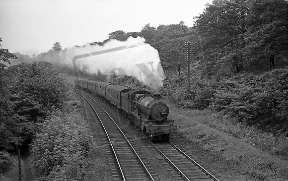 6870 1960s Gresford bank