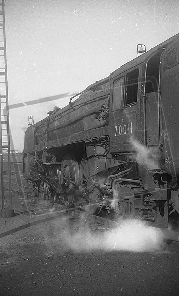 70011 1960s Crewe North-ROneg-119