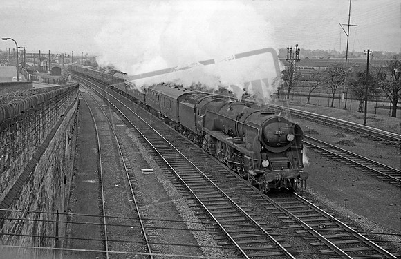 35005 1964-05-02 Eastleigh