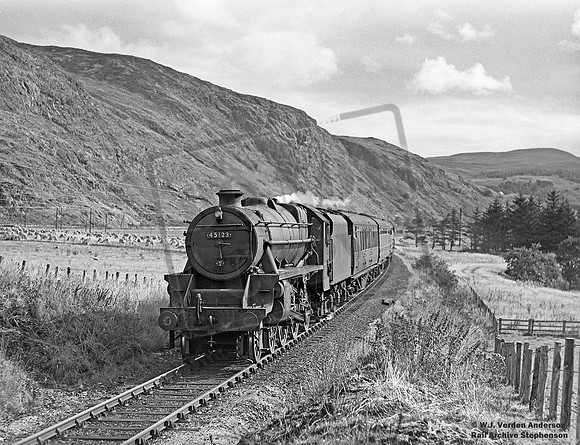 45123 1956-10 Strath Fleet