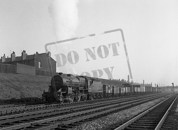 42731 1962-04-06 Wigan