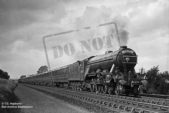 4476 1932-09-03 Grantham