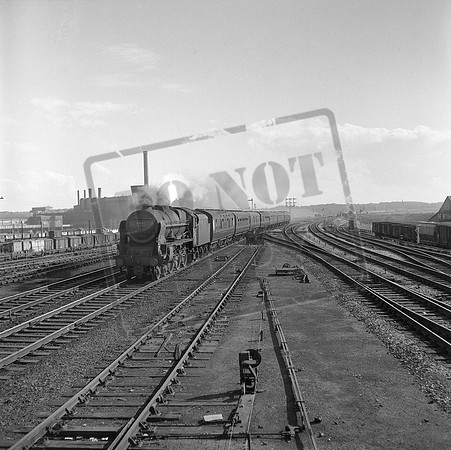 45527 1964-08 Warrington