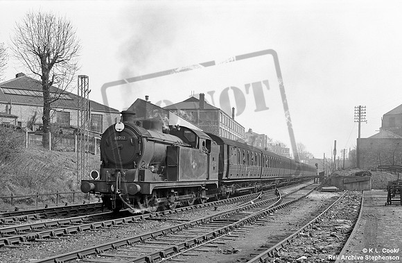 69702 1959-04-04 Manor