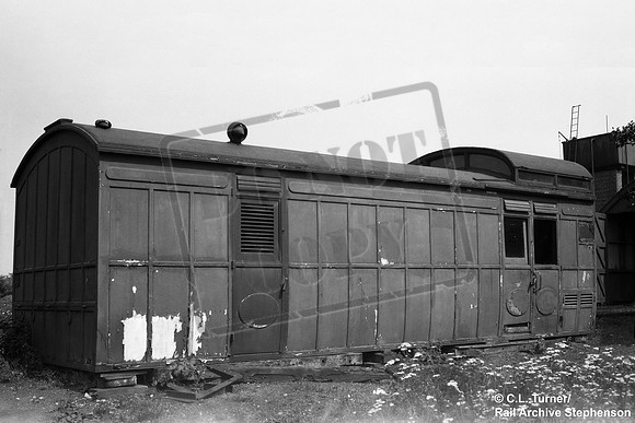 NLR coach 1933-08-12 Hulme End