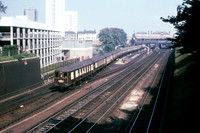 EMU 3052 1963-09-15 East Croydon