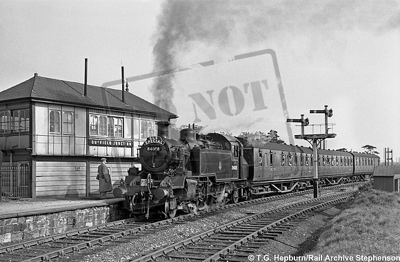 84008 1956-04-21 Duffield Junction
