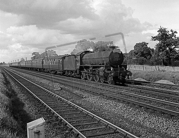 61097 1960-08-27 Marshmoor, near Welham Green