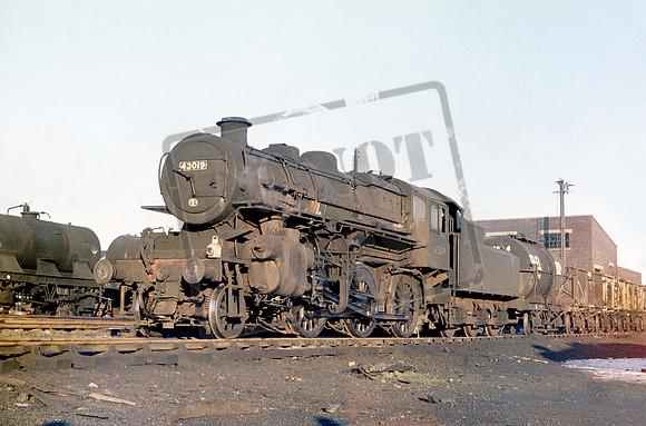 43019 1968 Lostock Hall