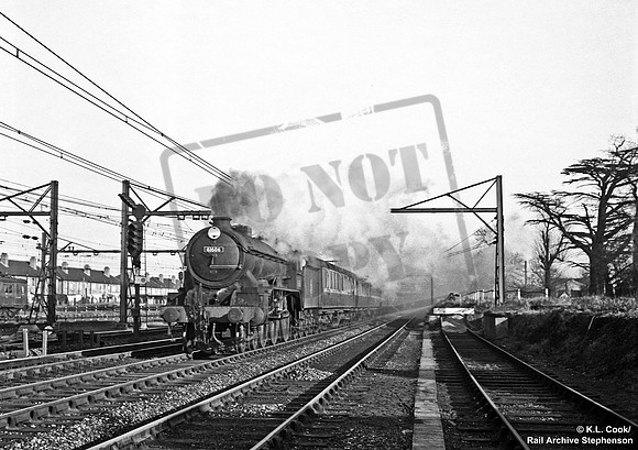 61606 1957-01-06 Gidea Park