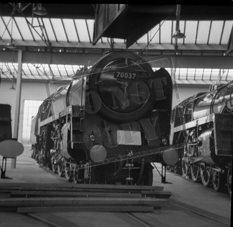70037 1950s Willesden roundhouse.-ROneg-JCs-325
