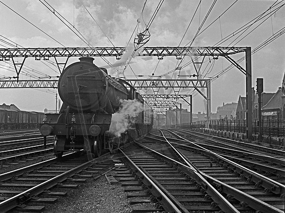 61951 1960-04-14 Bethnal Green